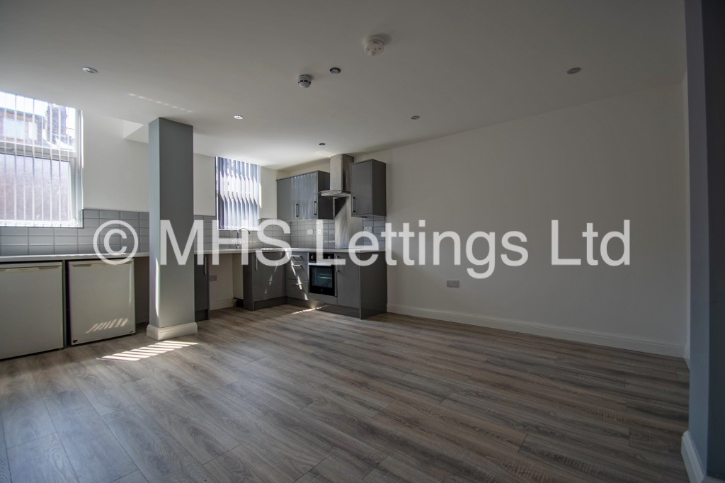 Photo of 1 Bedroom Flat in Flat 1, 1 Raincliffe Street, Leeds, LS9 9LW