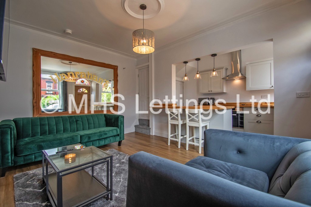 Photo of 2 Bedroom Mid Terraced House in 35 Haddon Avenue, Leeds, LS4 2JF