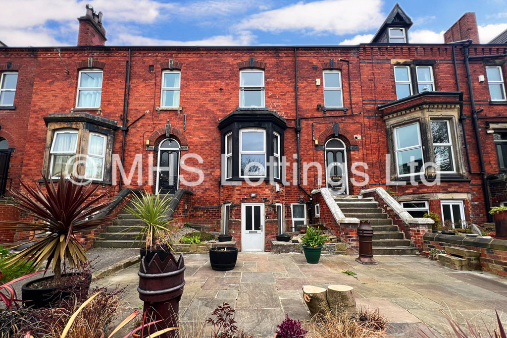 Photo of 1 Bedroom Ground Floor Flat in 35a Regent Park Terrace, Leeds, LS6 2AX