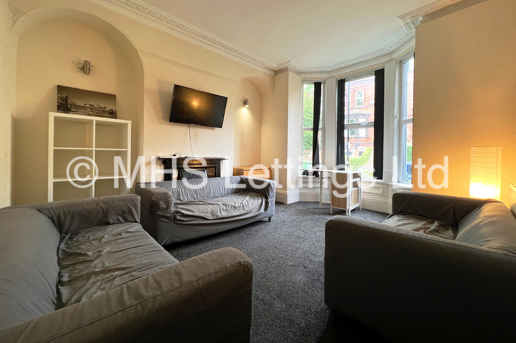 Photo of 1 Bedroom Shared House in Room 6, 6 Regent Park Terrace, Leeds, LS6 2AX