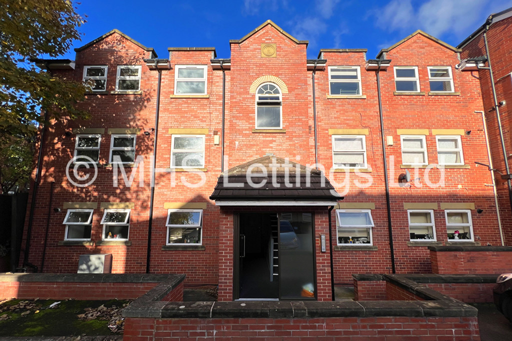Photo of 3 Bedroom Apartment in Flat 16, Welton Road, Leeds, LS6 1EE