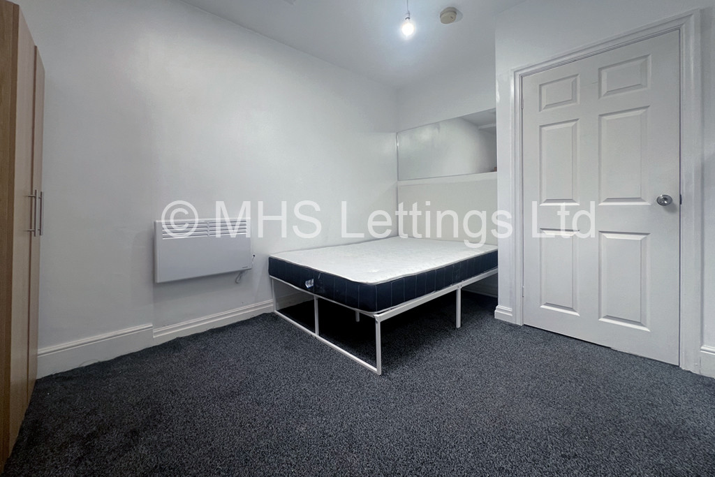 Photo of 1 Bedroom Maisonette in 7 Rosebank Road, Leeds, LS3 1HH