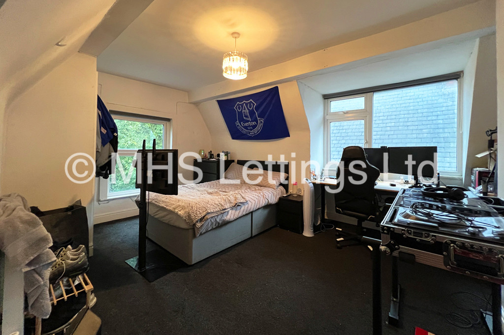 Photo of 7 Bedroom Apartment in 79b Cardigan Road, Leeds, LS6 1EB