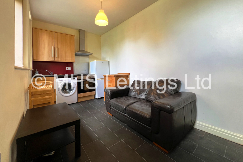 Rear Flat, 146c Woodsley Road, Leeds, LS2 9LZ