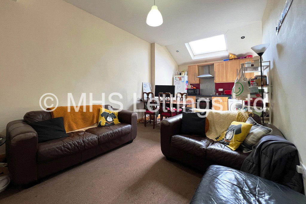 Ground Floor Flat, 146 Woodsley Road, Leeds, LS2 9LZ