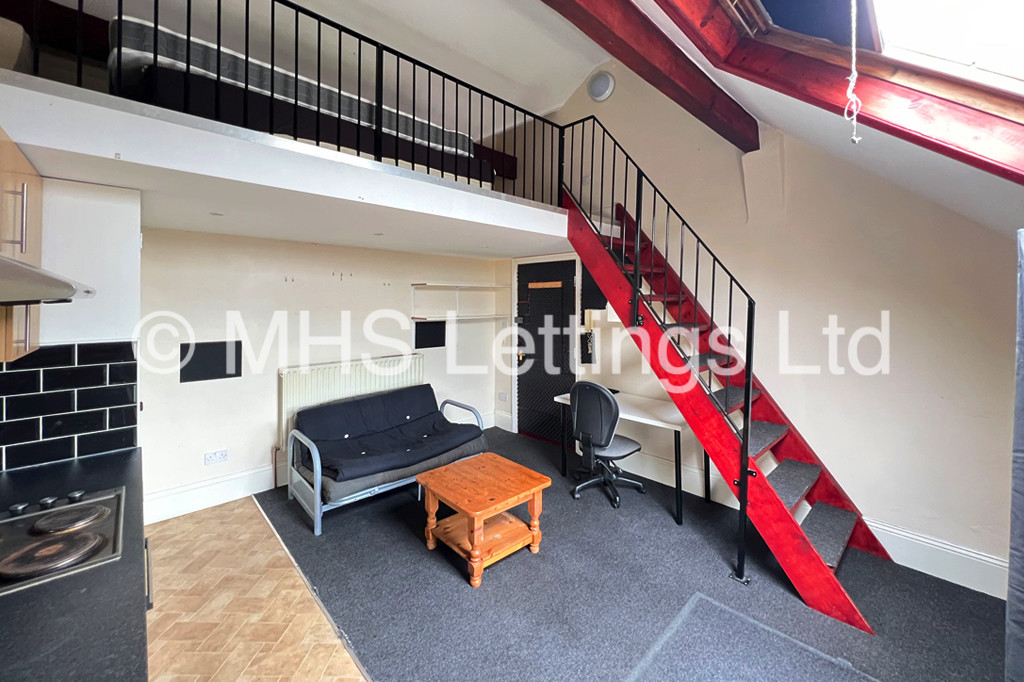 Photo of 1 Bedroom Maisonette in Flat 7, 3 Moorland Road, Leeds, LS6 1AL