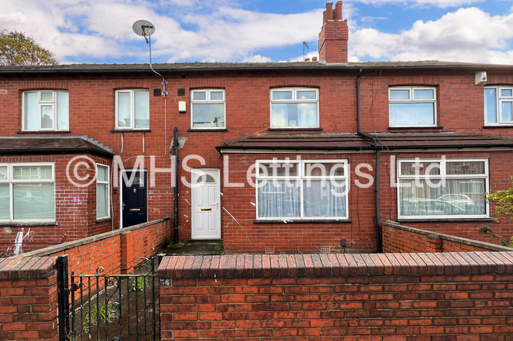 Photo of 3 Bedroom Mid Terraced House in 34 Mayville Avenue, Leeds, LS6 1NQ