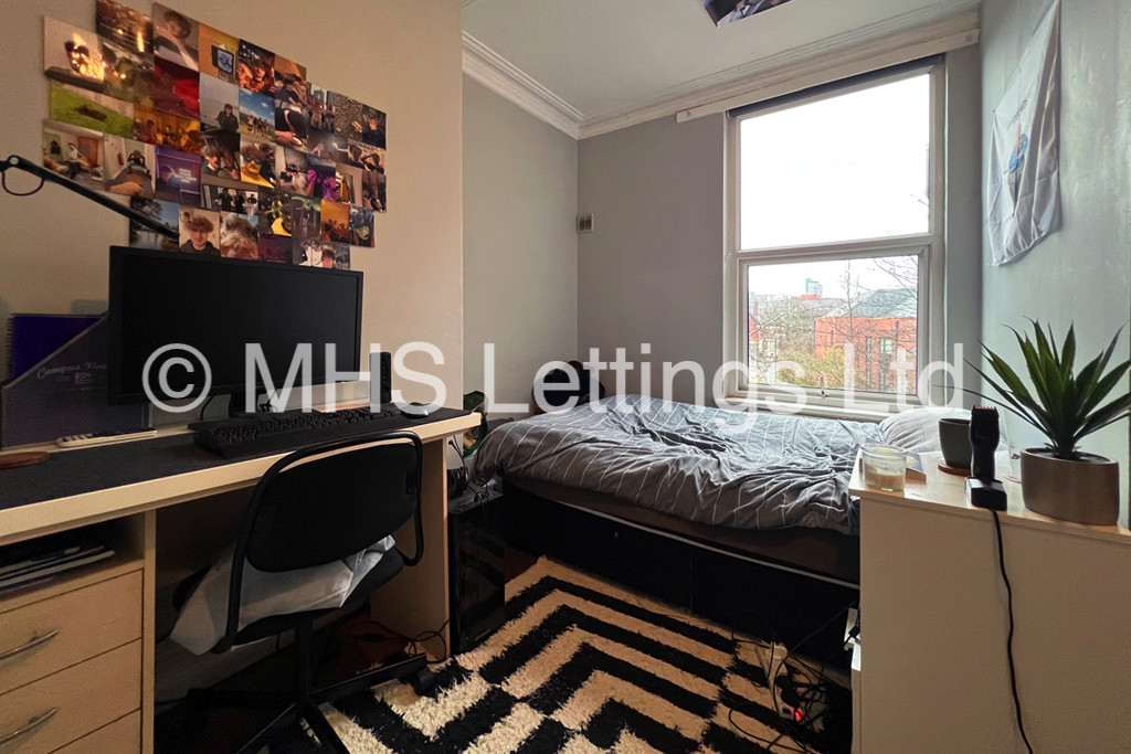 Room 5, 16 Hanover Square, Leeds, LS3 1AP