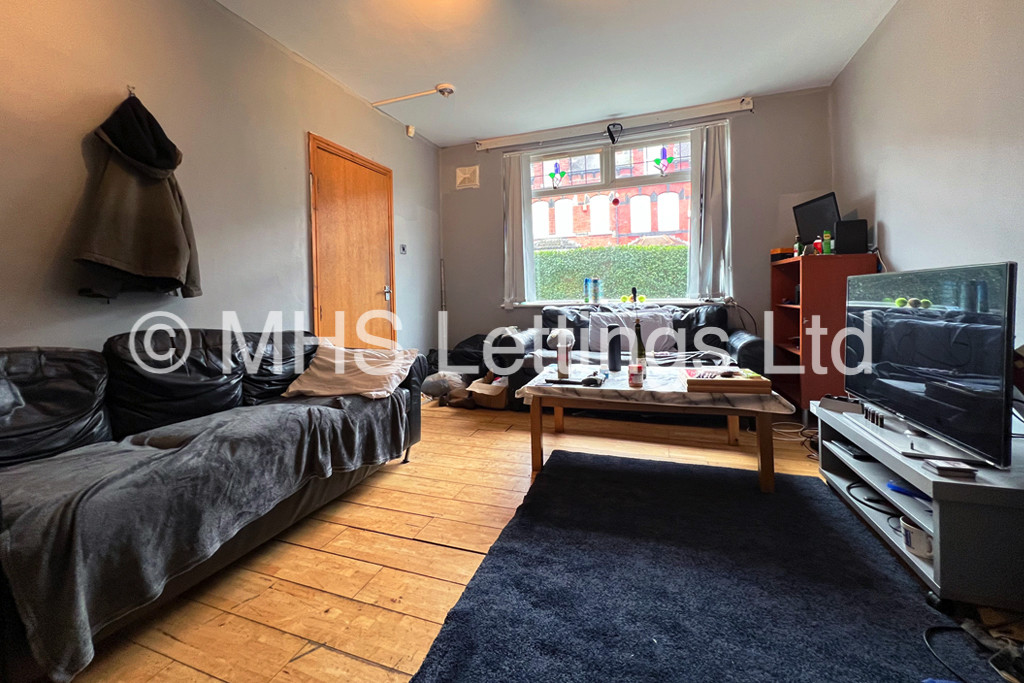 17 Walmsley Road, Leeds, LS6 1NG
