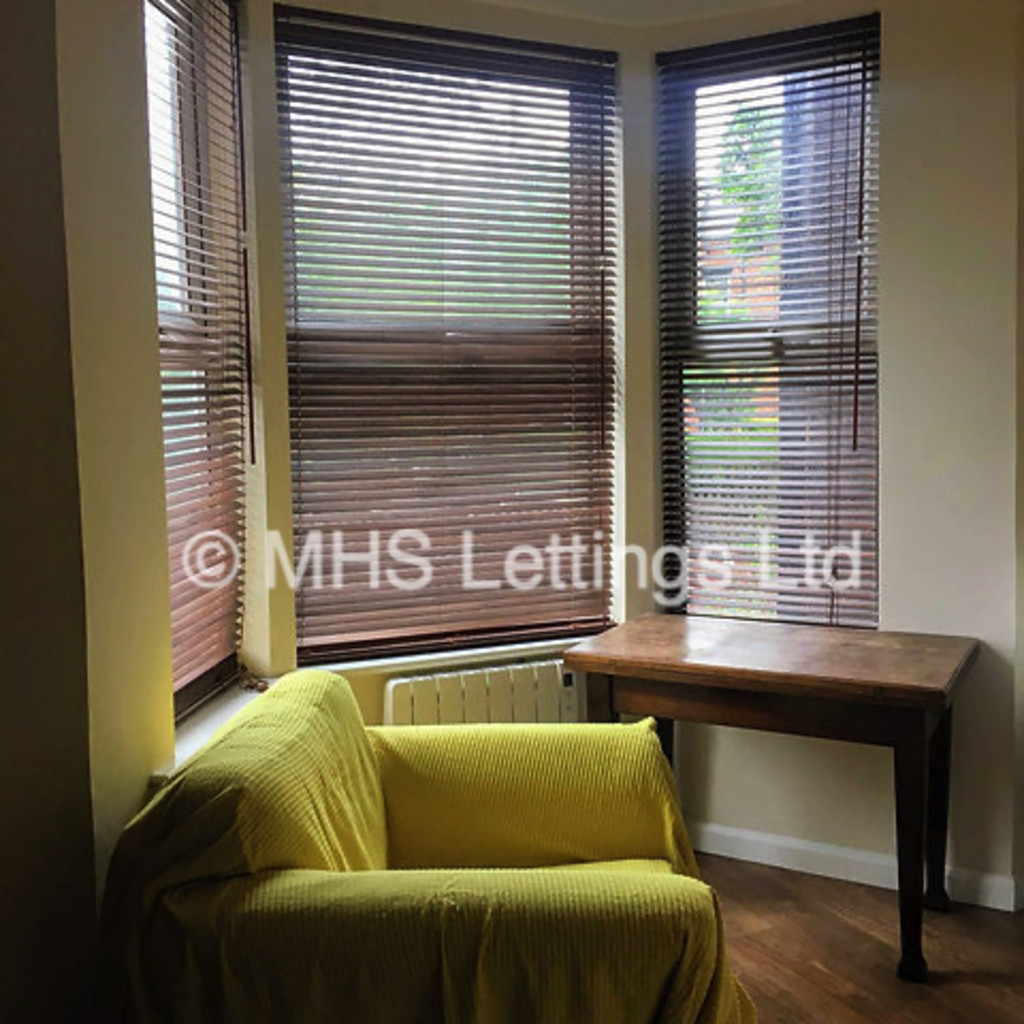 Photo of 1 Bedroom Studio in Room 2, 2 Midland Road, Leeds, LS6 1BQ