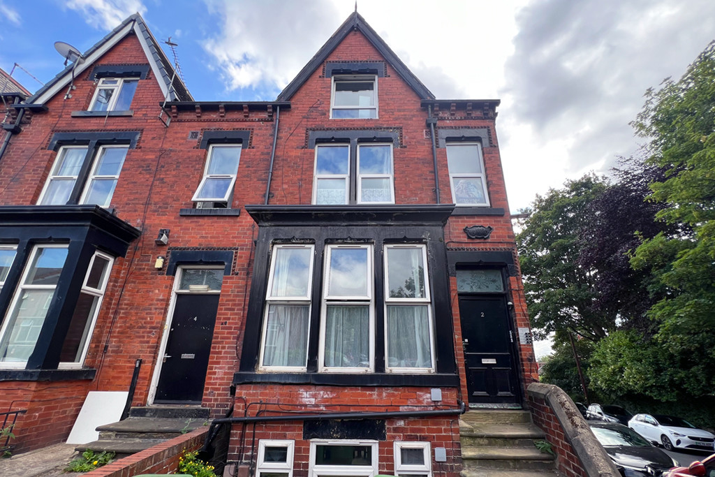 Photo of 1 Bedroom Apartment in Top Floor Back Flat, 2 Manor Terrace, Leeds, LS6 1BU