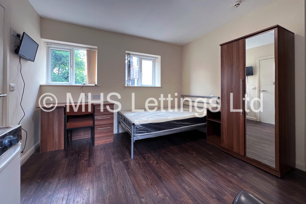 Studio 15, St. Ann's Lodge, St. Ann's Lane, Leeds, LS4 2SJ
