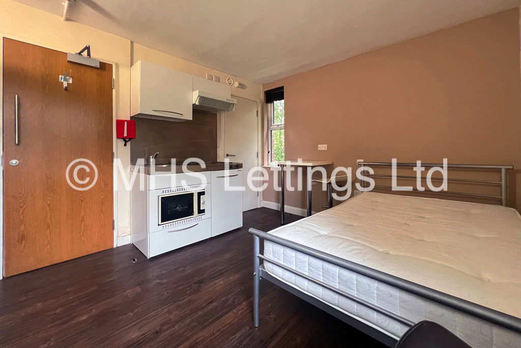 Photo of 1 Bedroom Apartment in Studio 24, St. Ann's Lodge, St. Ann's Lane, Leeds, LS4 2SJ
