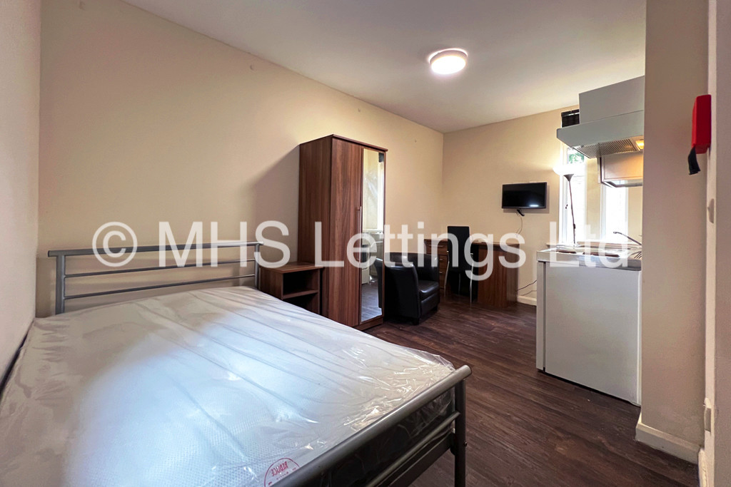Photo of 1 Bedroom Apartment in Studio 18, St. Ann's Lodge, St. Ann's Lane, Leeds, LS4 2SJ