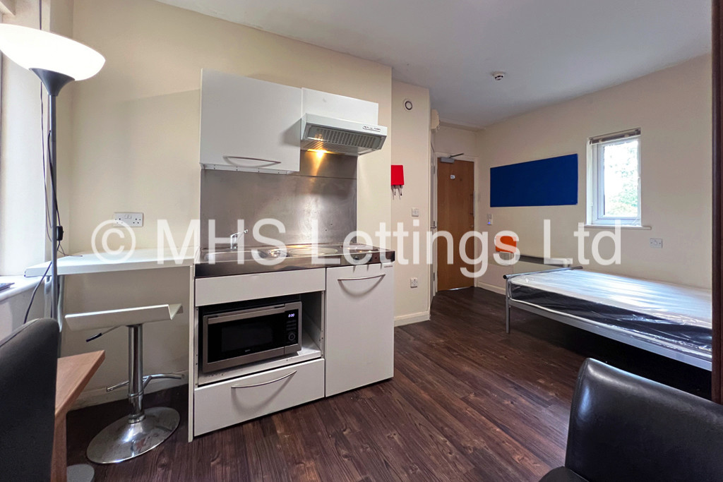 Studio 18, St. Ann's Lodge, St. Ann's Lane, Leeds, LS4 2SJ