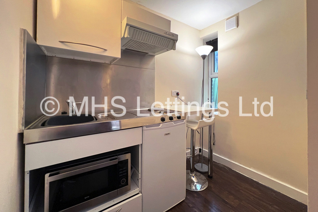 Photo of 1 Bedroom Apartment in Studio 46, St. Ann's Lodge, St. Ann's Lane, Leeds, LS4 2SJ