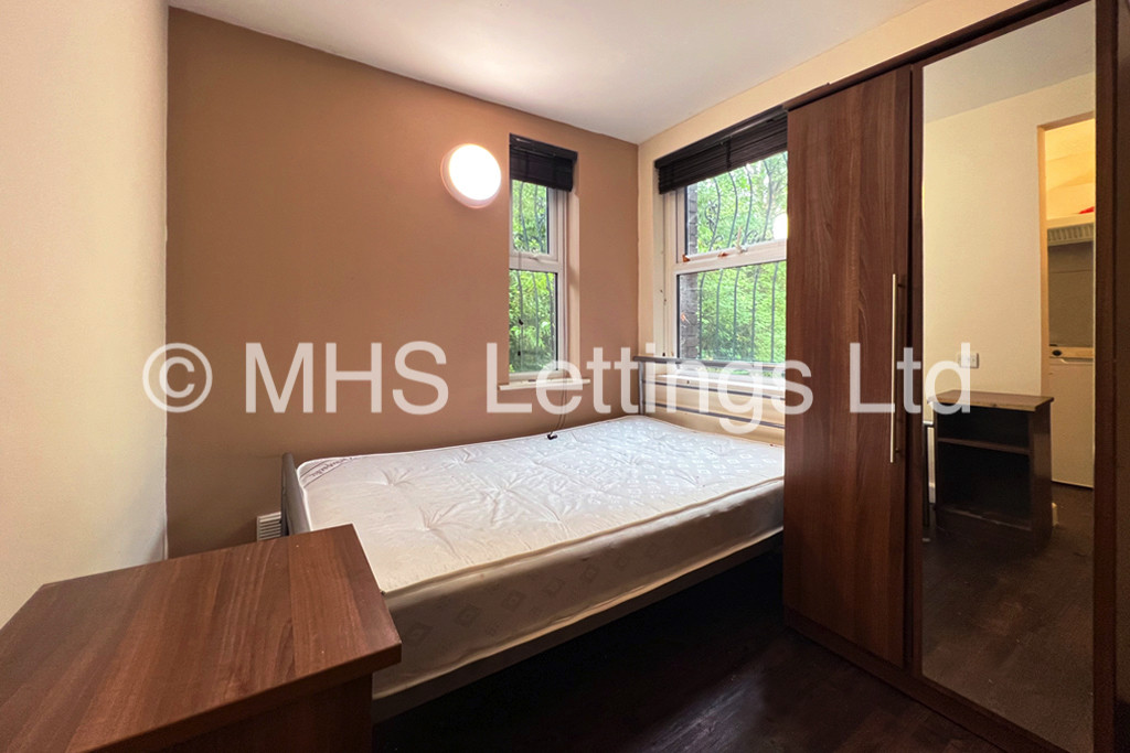 Photo of 1 Bedroom Apartment in Studio 46, St. Ann's Lodge, St. Ann's Lane, Leeds, LS4 2SJ