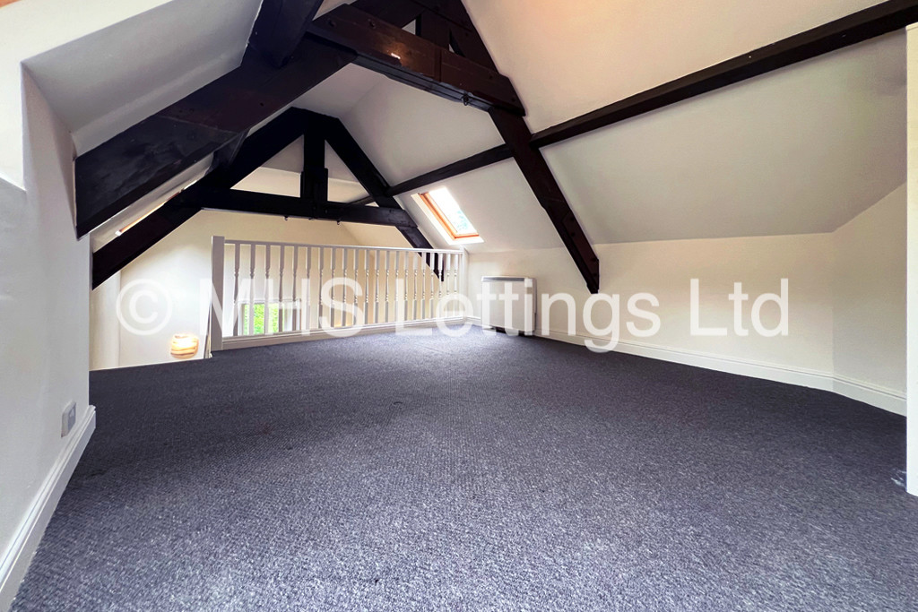 Photo of 1 Bedroom Apartment in Flat 1, Olivias Court, 67 Smith Lane, Bradford, BD9 6DD