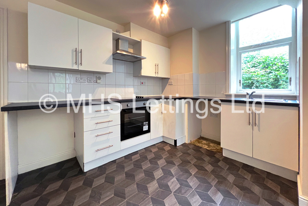 Photo of 1 Bedroom Apartment in Flat 1, Olivias Court, 67 Smith Lane, Bradford, BD9 6DD