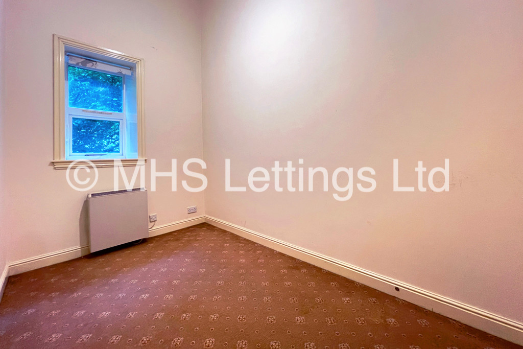 Photo of 1 Bedroom Apartment in Flat 6, Olivias Court, 67 Smith Lane, Bradford, BD9 6DD