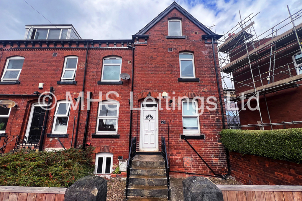 Photo of 3 Bedroom End Terraced House in 21 Granby Terrace, Leeds, LS6 3BB