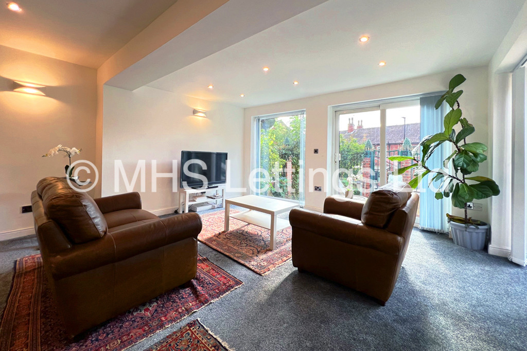 83a Victoria Road, Leeds, LS6 1DR