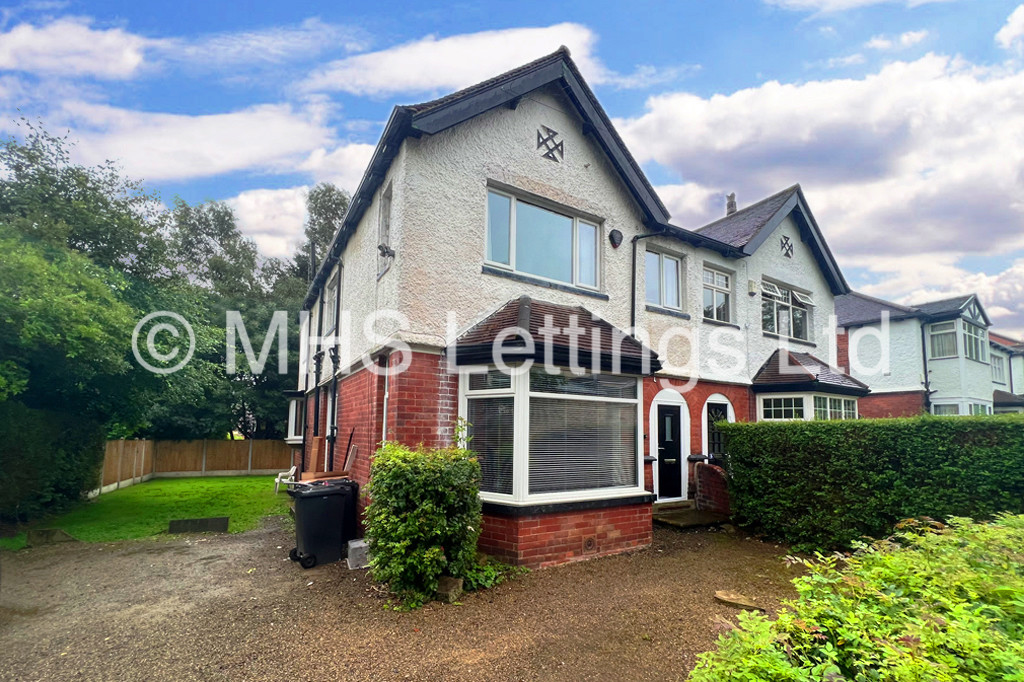 3 Church Wood Avenue, Leeds, LS16 5LF