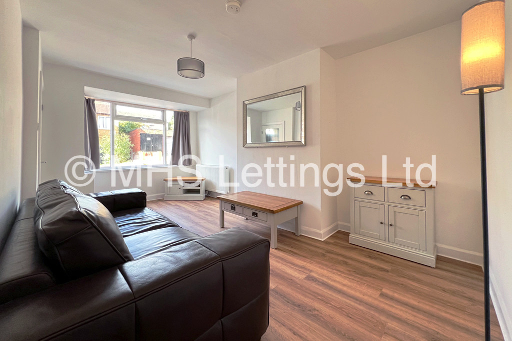 42 Welton Mount, Leeds, LS6 1ET