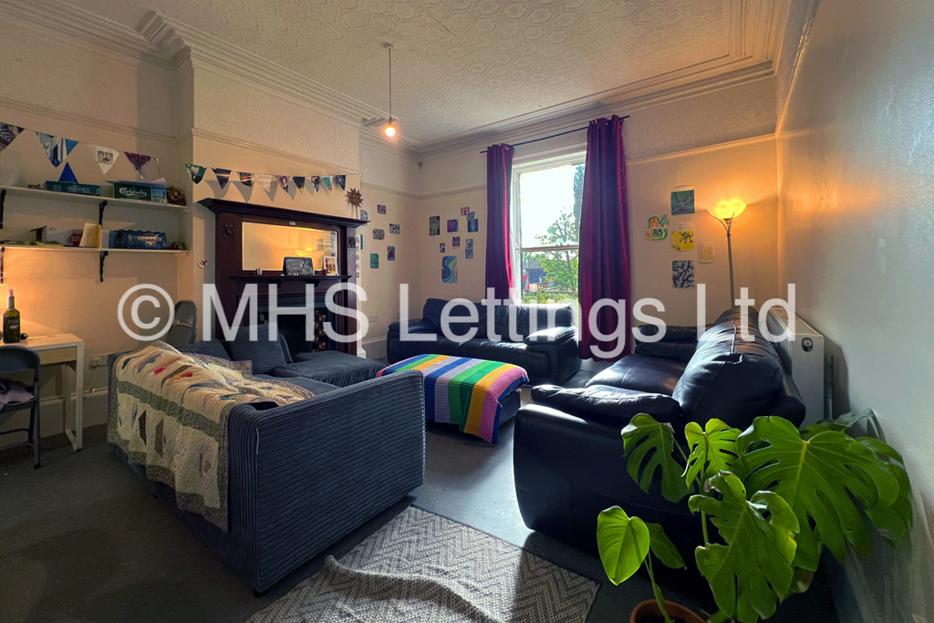 44 Headingley Lane, Leeds, LS6 2EB