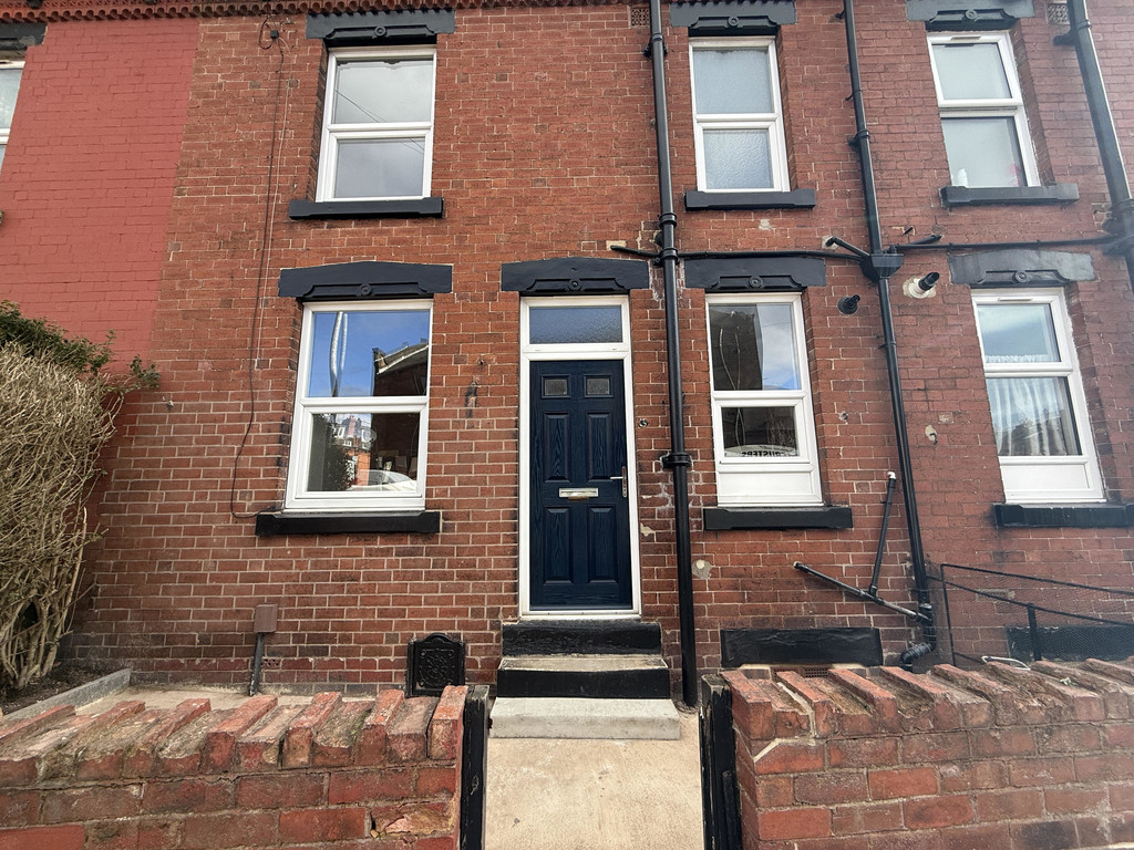 Photo of 1 Bedroom Mid Terraced House in 3 Arley Grove, Leeds, LS12 2PE