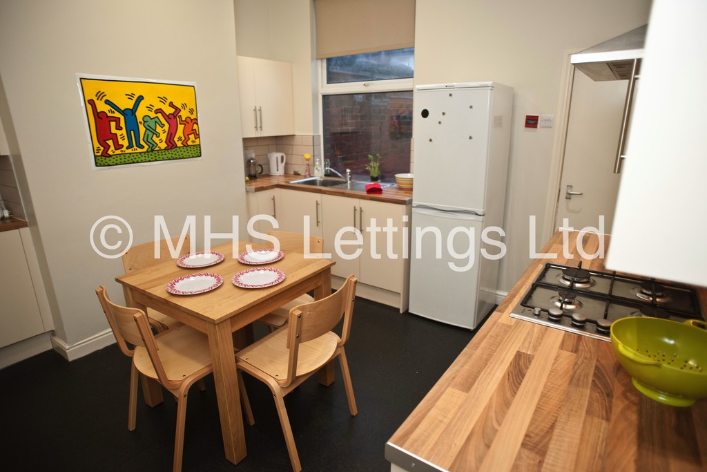 4 Carberry Place, Leeds, LS6 1QJ