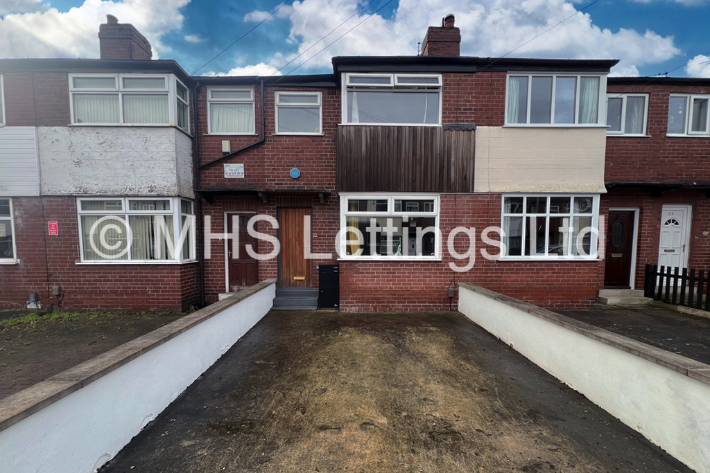 Photo of 2 Bedroom Mid Terraced House in 31 Park View Avenue, Leeds, LS4 2LH