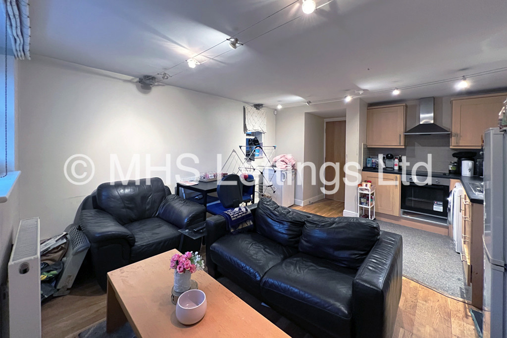 Flat 2, Charles Apartments, Leeds, LS3 1AZ