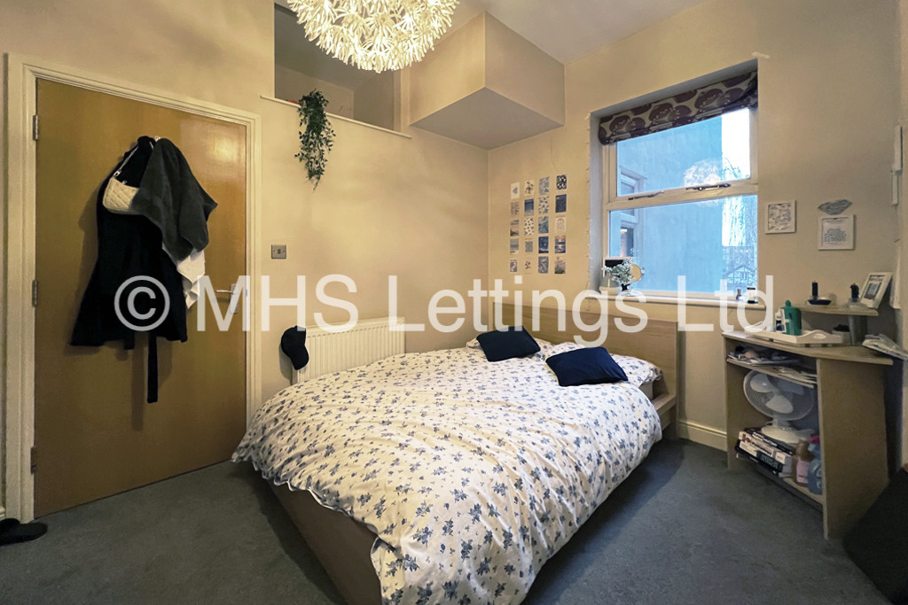 Photo of 2 Bedroom Apartment in Flat 2, Charles Apartments, Leeds, LS3 1AZ