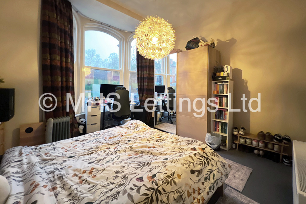 Photo of 2 Bedroom Apartment in Flat 2, Charles Apartments, Leeds, LS3 1AZ