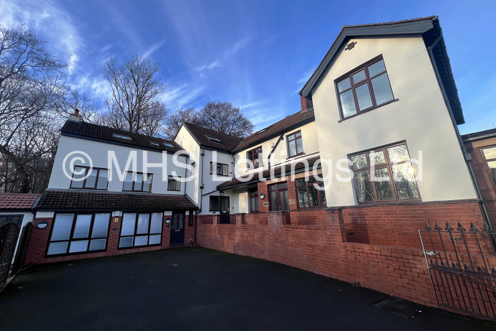 Flat 5, Headingley House, 96 Ash Road, Leeds, LS6 3HD