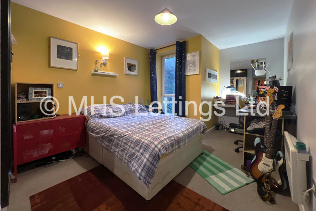 Photo of 2 Bedroom Apartment in Flat 4, New Moon Apartments, Leeds, LS6 2DB