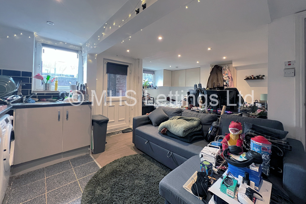 Photo of 1 Bedroom Apartment in 4a Talbot Mount, Leeds, LS4 2PF