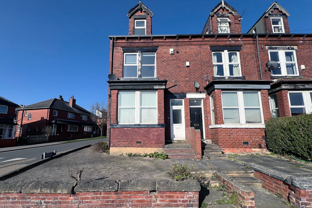 Photo of 2 Bedroom Apartment in 36a Ash Road, Leeds, LS6 3JF