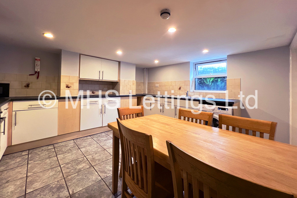 1 Quarry Place, Leeds, LS6 2JT