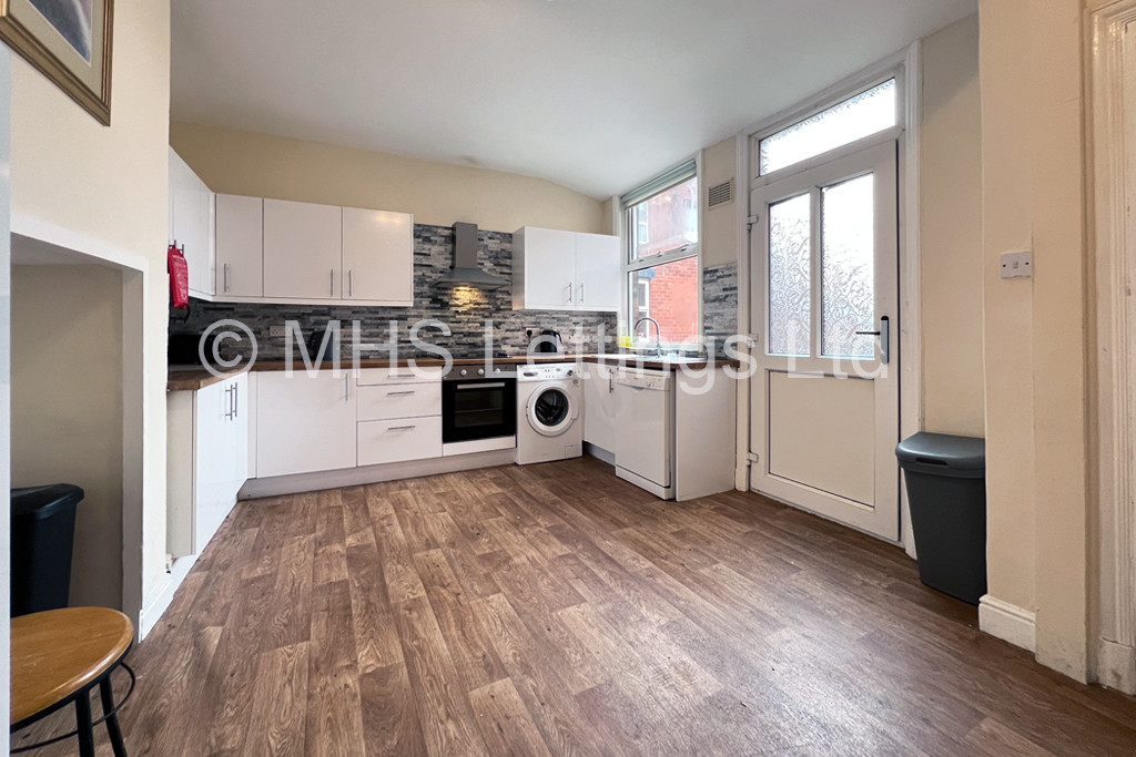 Photo of 3 Bedroom Mid Terraced House in 8 Rokeby Gardens, Leeds, Ls6 3JZ