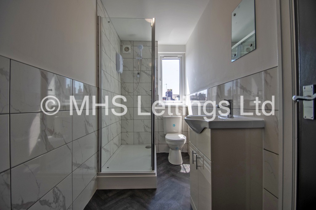 Photo of 2 Bedroom Penthouse in Flat 3, 1 Raincliffe Street, Leeds, LS9 9LW
