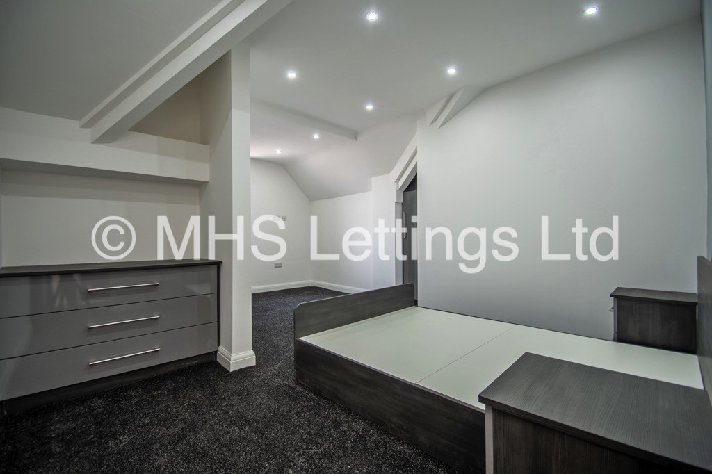 Photo of 2 Bedroom Penthouse in Flat 3, 1 Raincliffe Street, Leeds, LS9 9LW