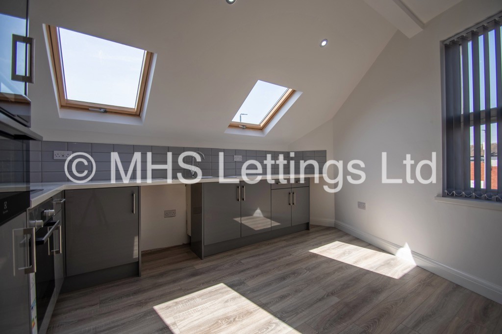 Photo of 2 Bedroom Penthouse in Flat 3, 1 Raincliffe Street, Leeds, LS9 9LW