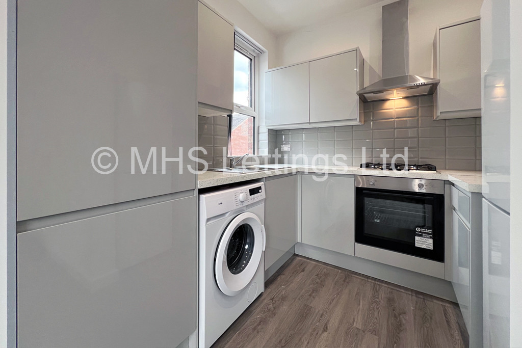 Photo of 1 Bedroom Shared House in Double Room, 161 Cardigan Road, Leeds, LS6 1LJ