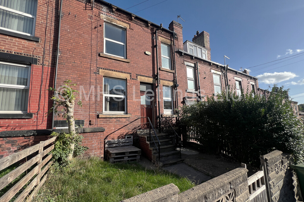 Photo of 2 Bedroom Mid Terraced House in 14 Bankfield Terrace, Leeds, LS4 2RE