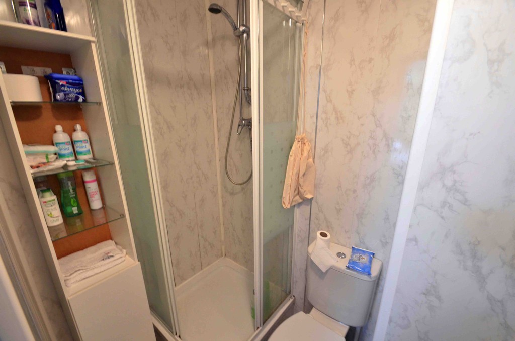 Photo of 1 Bedroom Flat in Flat 3, 22 Brudenell Road, Leeds, LS6 1BD