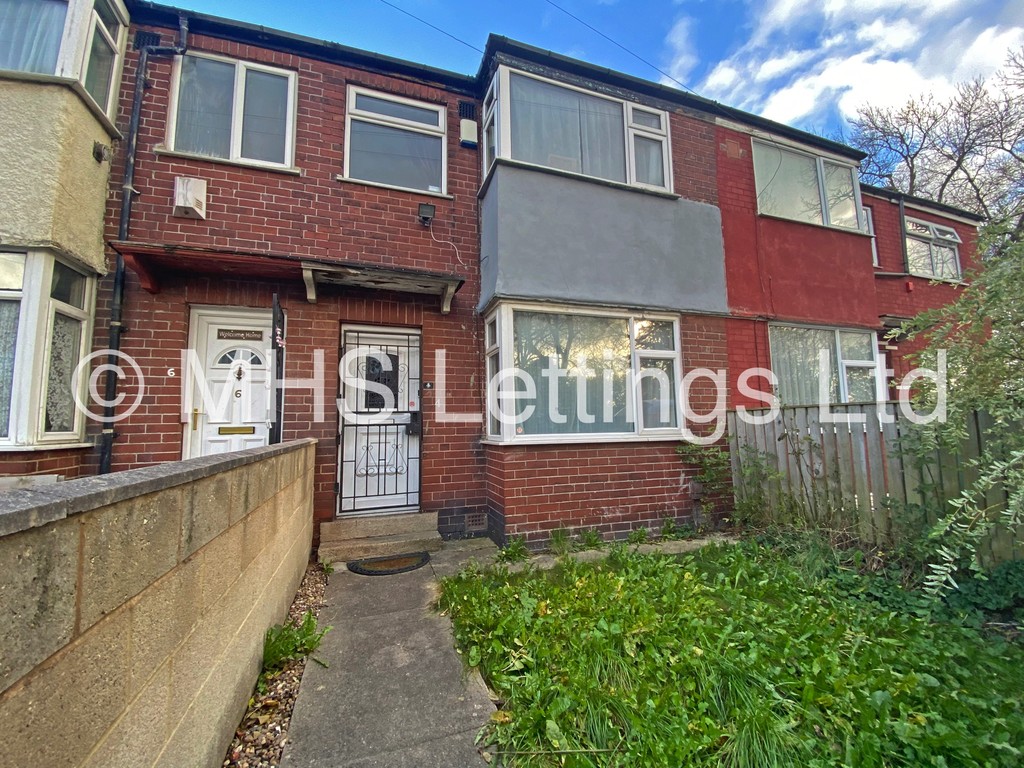 Photo of 2 Bedroom Mid Terraced House in 4 Park View Avenue, Leeds, LS4 2LH