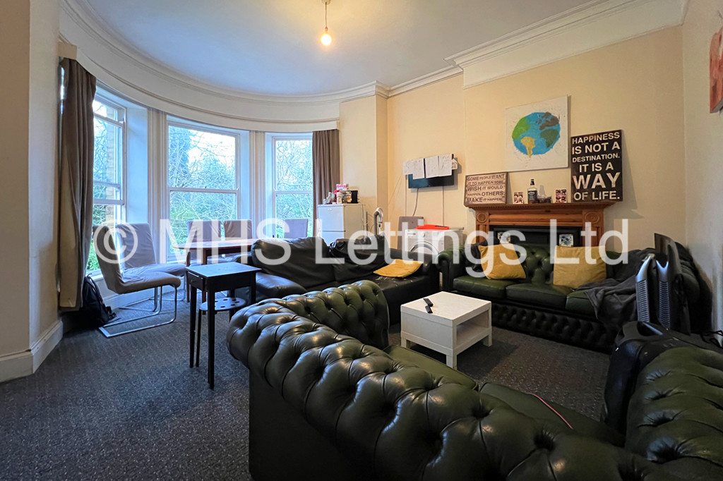 Photo of 6 Bedroom Semi-Detached House in 10b Cumberland Road, Leeds, LS6 2EF